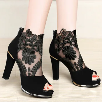 Crni Sandale Čizme Ljeto Žene Štikle Pumpe Mode Cvijet Vez Mreža Mozaik Cipele Za Zabavu Dame Peep Prst Sandale